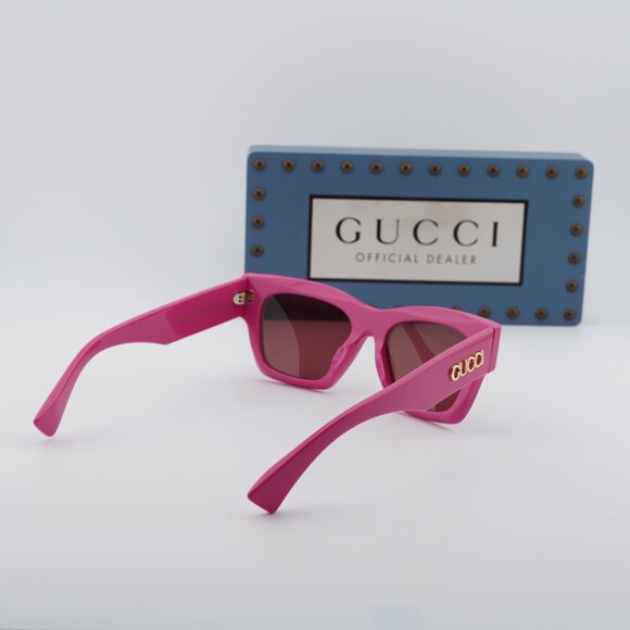 Gucci GG1835S 004 Square Sunglasses - Shiny Fucsia\\Red with GG Pattern Mirror main image 9